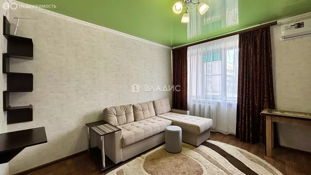 Квартира-студия: Старый Оскол, микрорайон Интернациональный, 29 (18 м) - Фото 0