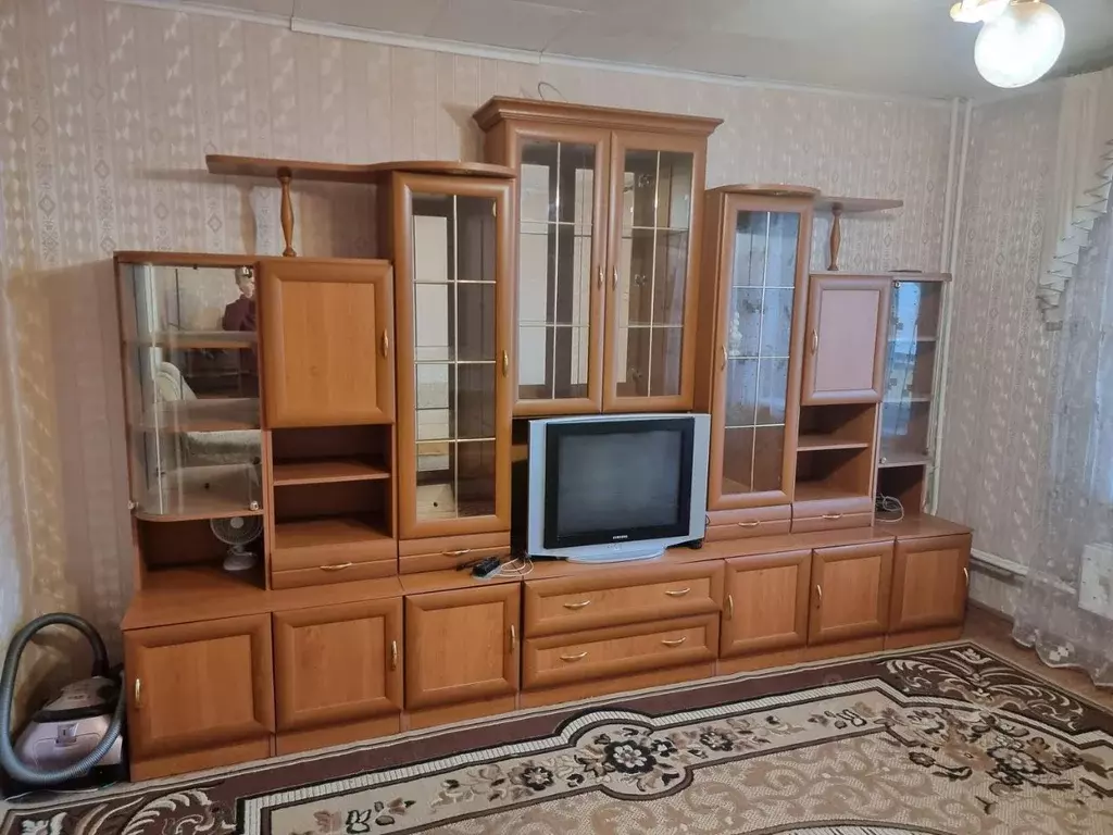 1-к кв. Омская область, Омск ул. Крупской, 6 (42.0 м) - Фото 2