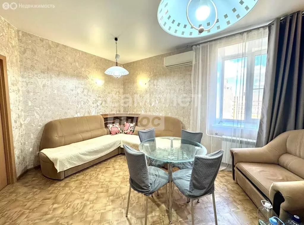 2-комнатная квартира: Казань, улица Галимджана Баруди, 20 (59 м) - Фото 1