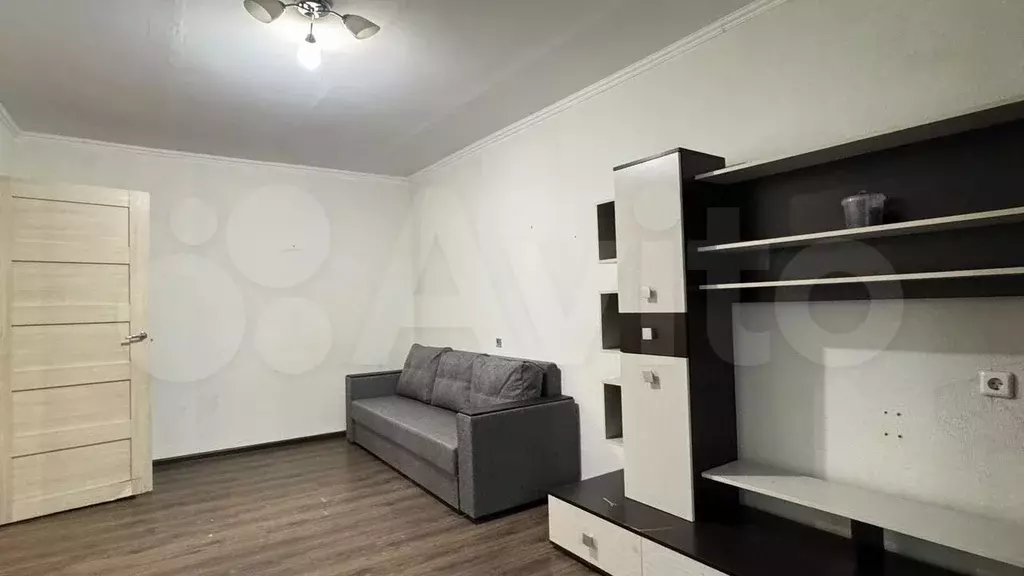 1-к. квартира, 32 м, 2/5 эт. - Фото 0
