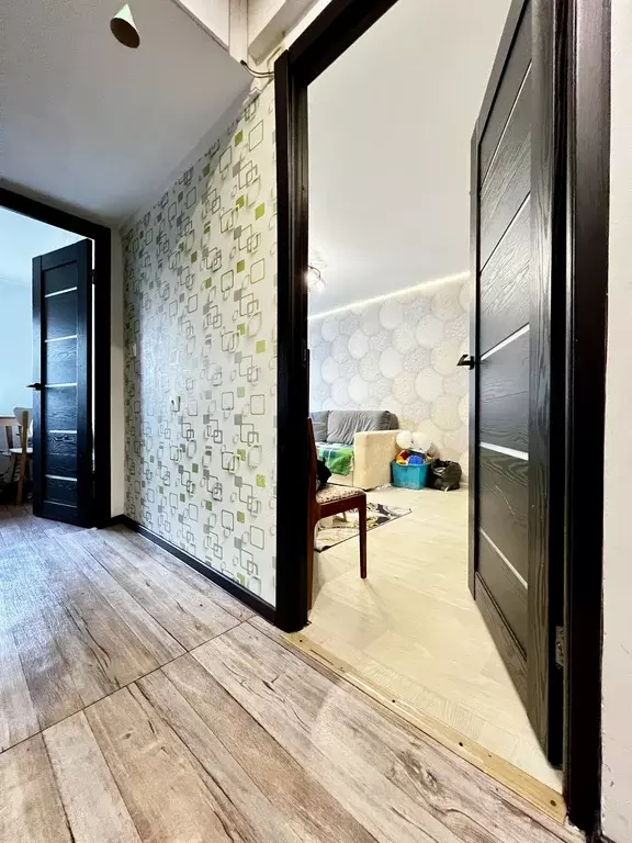 Продаётся 3-к квартира, 61.8 м - Фото 1