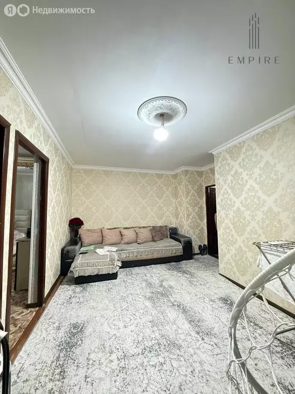 4-комнатная квартира: Грозный, улица Каменщиков, 12 (61 м) - Фото 2