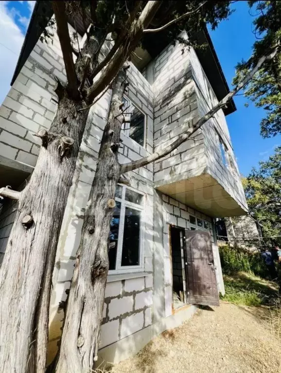 Дом в Крым, Ялта муниципальный округ, Восход пгт ул. Наташинская, 2К ... - Фото 0