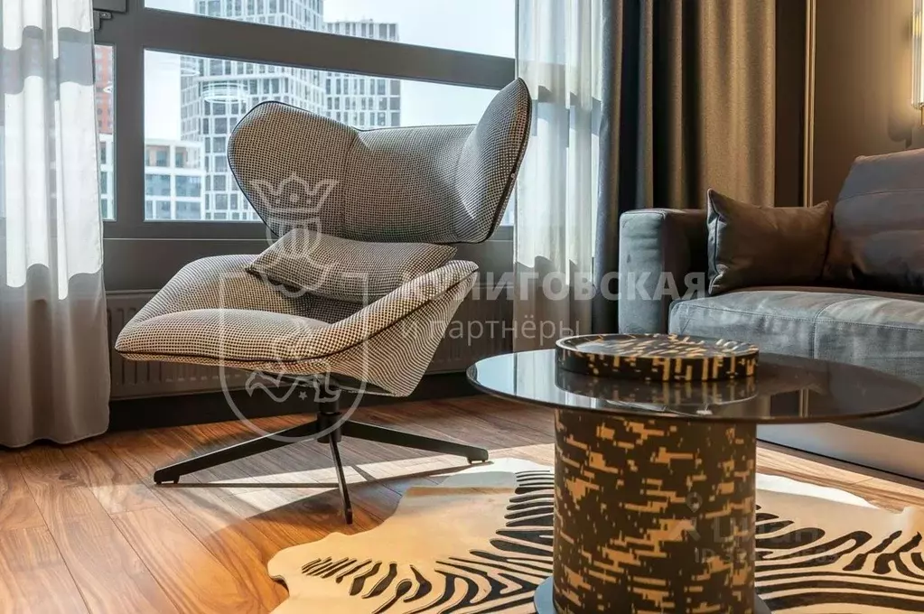 1-к кв. Свердловская область, Екатеринбург ул. Машинная, 1в/2 (52.3 м) - Фото 2