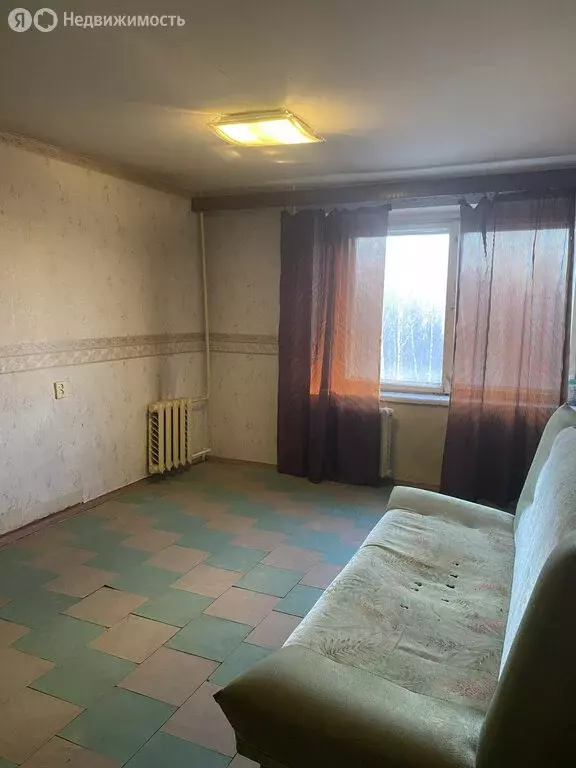 2к в 8-комнатной квартире (18 м) - Фото 1