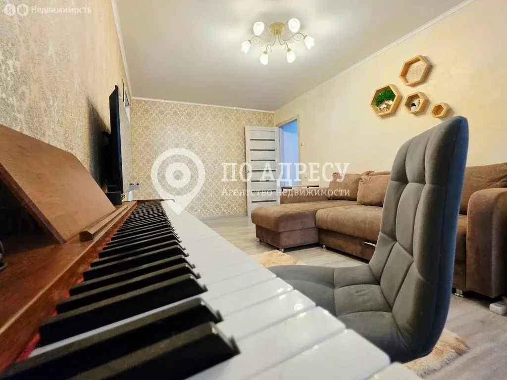 3-комнатная квартира: Саратов, Артиллерийская улица, 13 (56 м) - Фото 1
