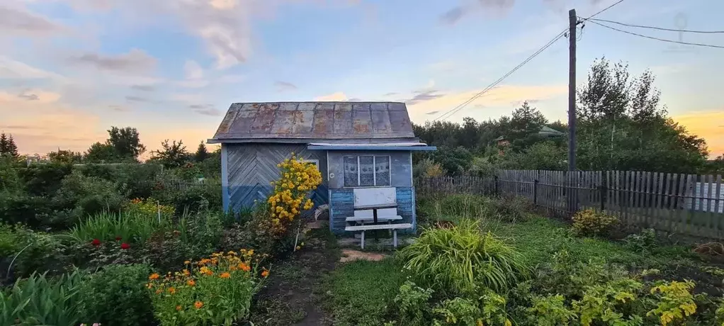 Дом в Омская область, Любинский район, СНТ Сибзаводовец-3 ТСН аллея ... - Фото 1