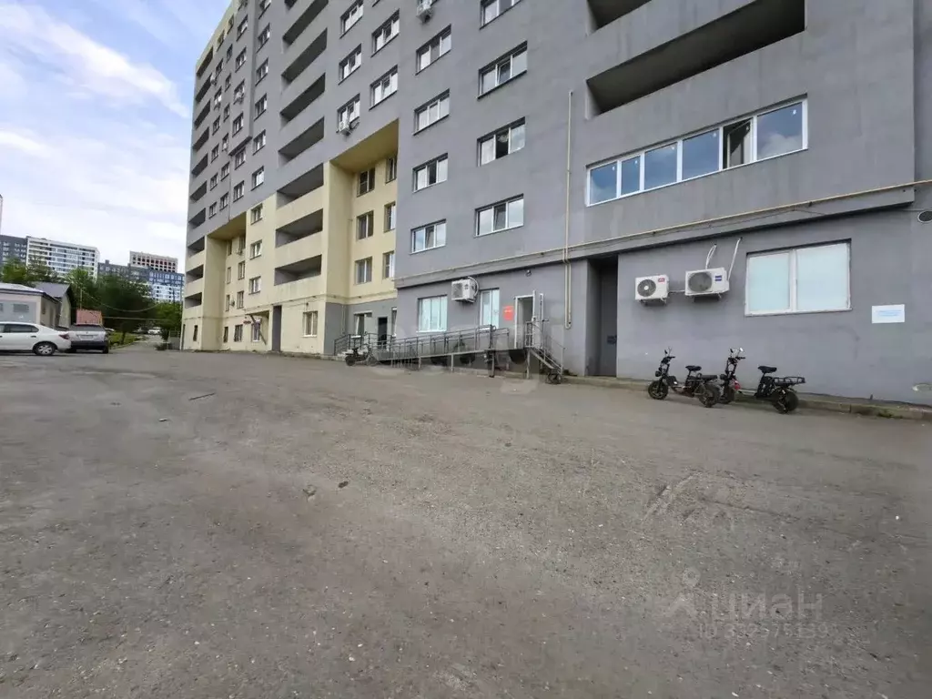 Офис в Башкортостан, Уфа ул. Цюрупы, 158/2 (538 м) - Фото 1