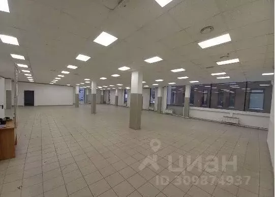 Помещение свободного назначения в Карелия, Петрозаводск бул. ... - Фото 0