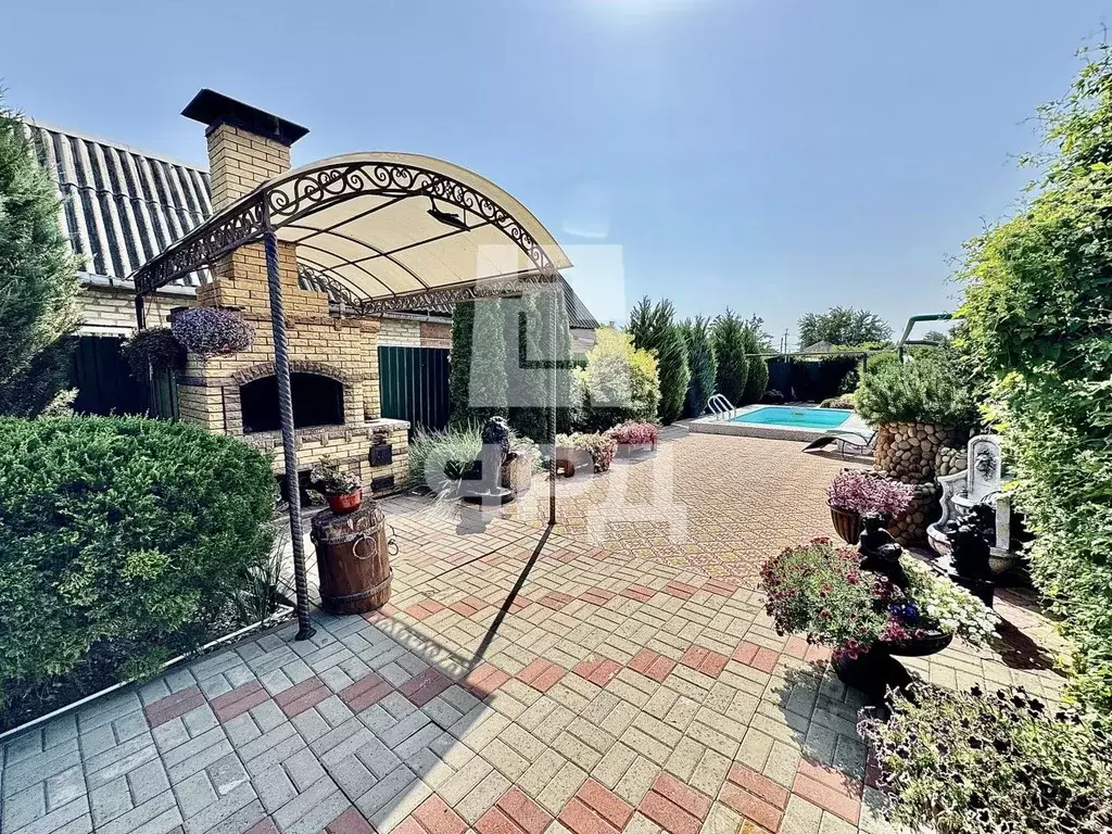 Дом в Ростовская область, Таганрог ул. Надежды Сигиды (136 м) - Фото 1