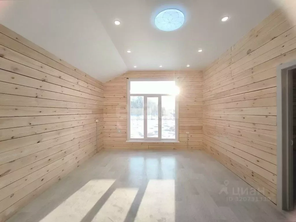 Дом в Красноярский край, Березовский район, Есаульский сельсовет, ... - Фото 1