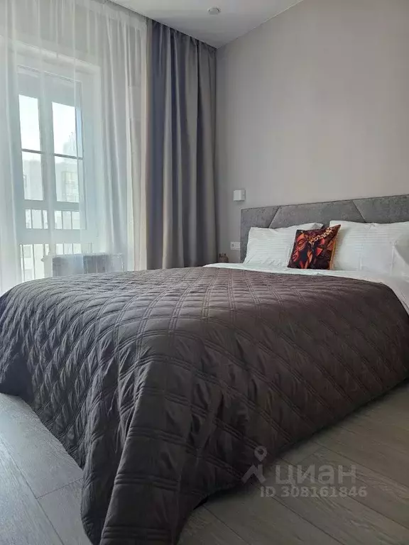 1-к кв. Иркутская область, Иркутск Гусарская тер., 1 (40.0 м) - Фото 1