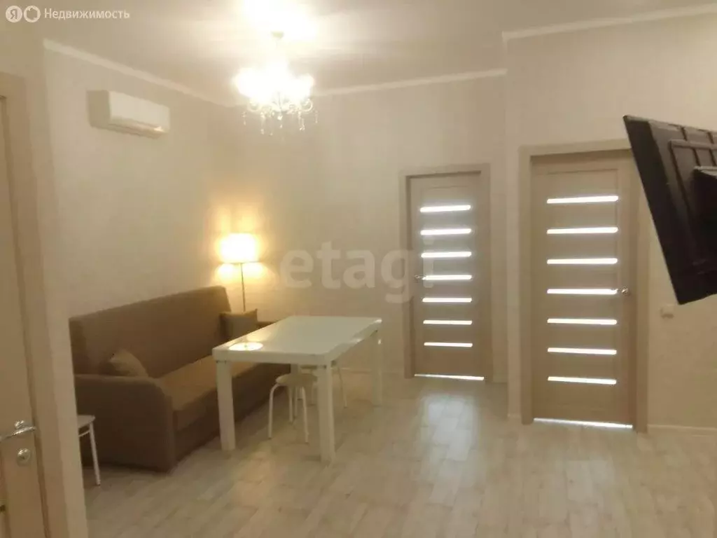 2-комнатная квартира: Геленджик, Крымская улица, 22к11 (49.3 м) - Фото 0
