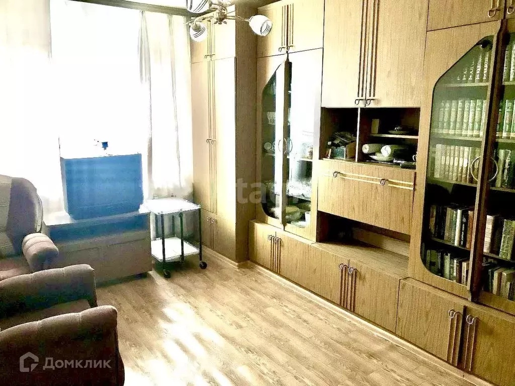 Продаётся 3-к квартира, 56 м - Фото 1