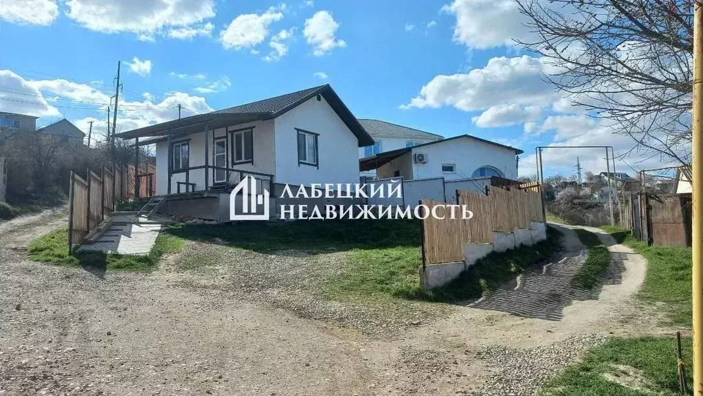 Дом в Крым, Феодосия Труд СПК, 23А (47 м) - Фото 1