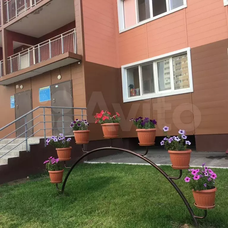 3-к. квартира, 82 м, 1/17 эт. - Фото 1