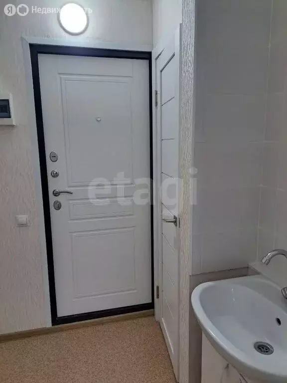 1-комнатная квартира: Барнаул, улица Советской Армии, 50А/2 (13 м) - Фото 2