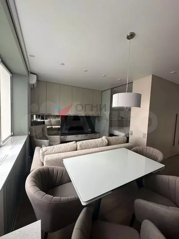 1-к. квартира, 55 м, 6/10 эт. - Фото 1