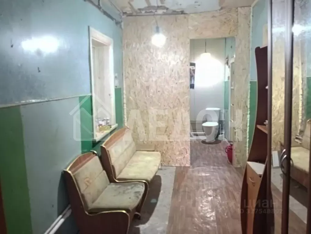 Дом в Омская область, Омск ул. 3-я Самарская, 26 (50 м) - Фото 1
