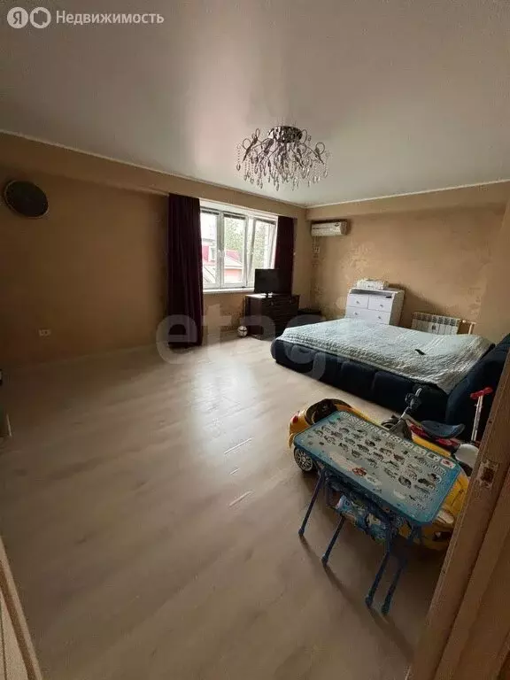 2-комнатная квартира: Набережные Челны, проспект Чулман, 67 (67 м) - Фото 2