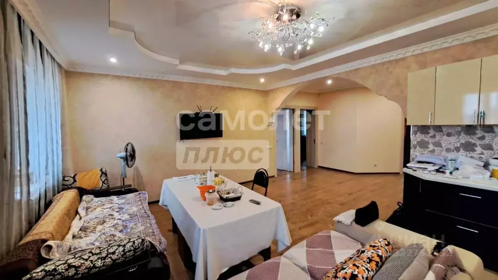 3-к кв. Калужская область, Калуга Звездная ул., 15 (107.5 м) - Фото 2