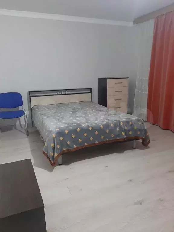Комната 20 м в 3-к., 1/5 эт. - Фото 0