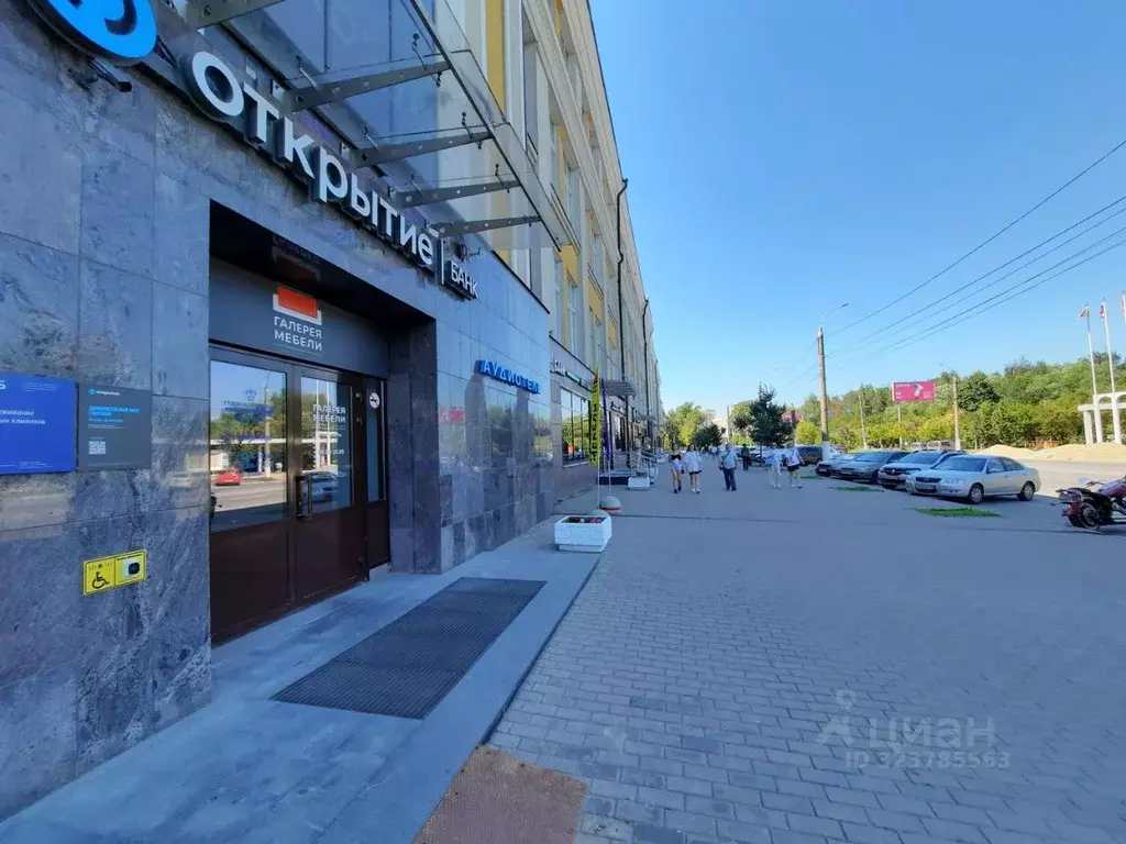 Помещение свободного назначения в Тверская область, Тверь просп. ... - Фото 1