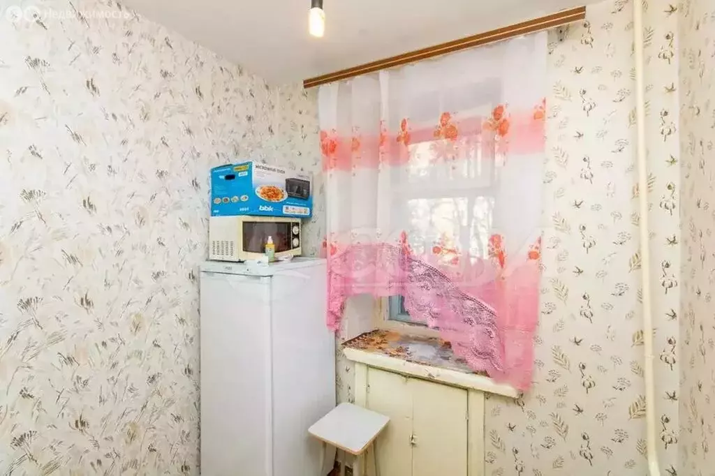 1-комнатная квартира: Тюмень, улица Ватутина, 12 (21 м) - Фото 0