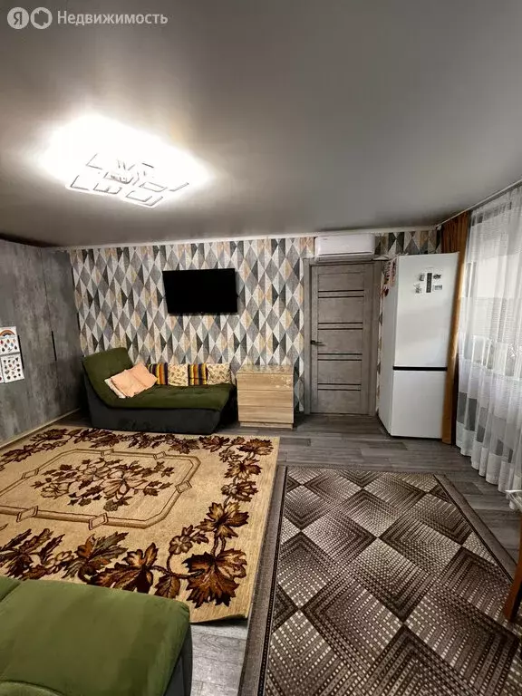 2-комнатная квартира: Октябрьский, улица Фрунзе, 3 (44 м) - Фото 1