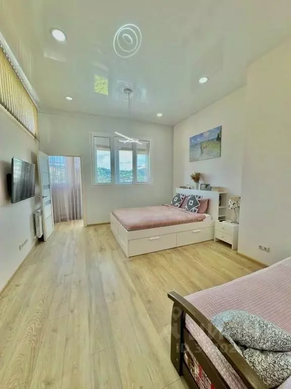2-к кв. Краснодарский край, Туапсе ул. Карла Маркса, 5 (77.0 м) - Фото 1