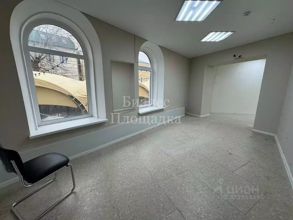 Помещение свободного назначения в Ульяновская область, Ульяновск ул. ... - Фото 2