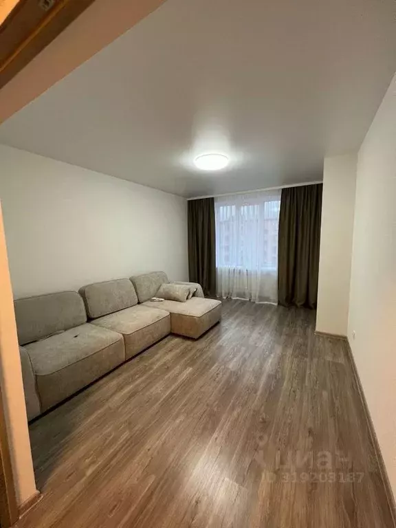 2-к кв. Северная Осетия, Владикавказ ул. Курсантов-Кировцев, 41 (64.0 ... - Фото 1