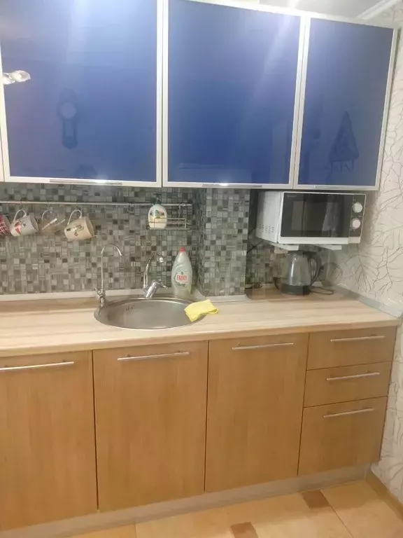 2-к. квартира, 50 м, 1/9 эт. - Фото 1