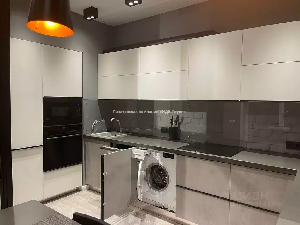 1-к кв. Хабаровский край, Хабаровск ул. Тургенева, 48 (49.6 м) - Фото 1