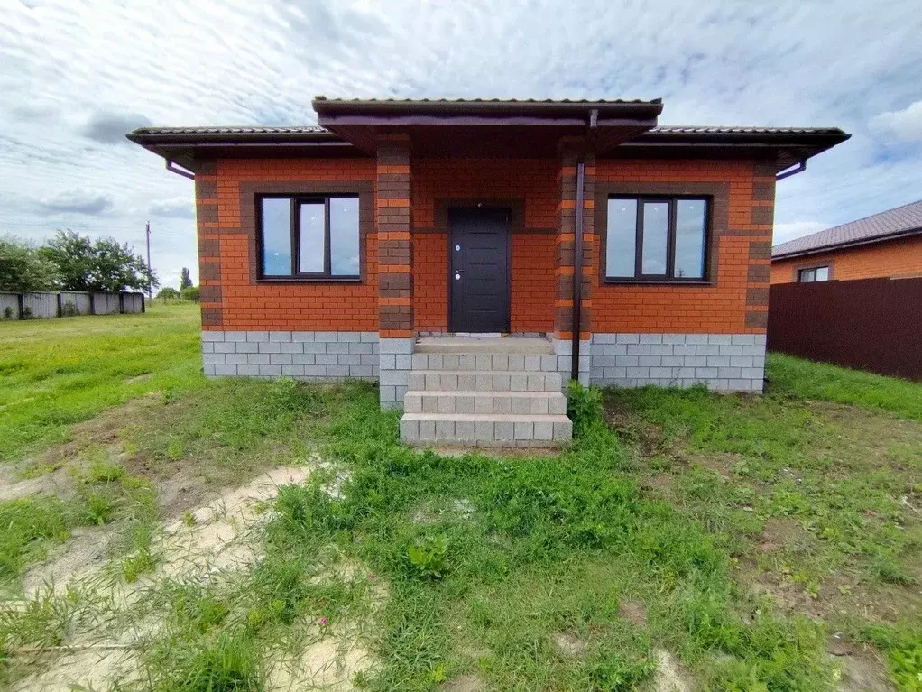 Дом в Белгородская область, Яковлевский муниципальный округ, с. ... - Фото 1