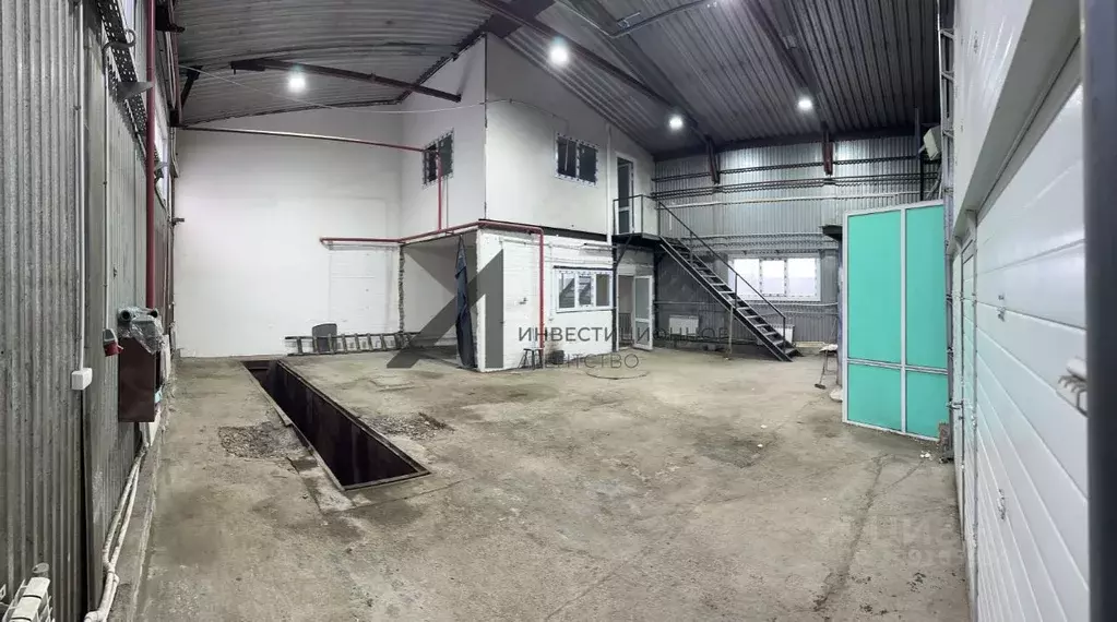 Склад в Тюменская область, Тюмень ул. Дружбы, 207 (163 м) - Фото 0