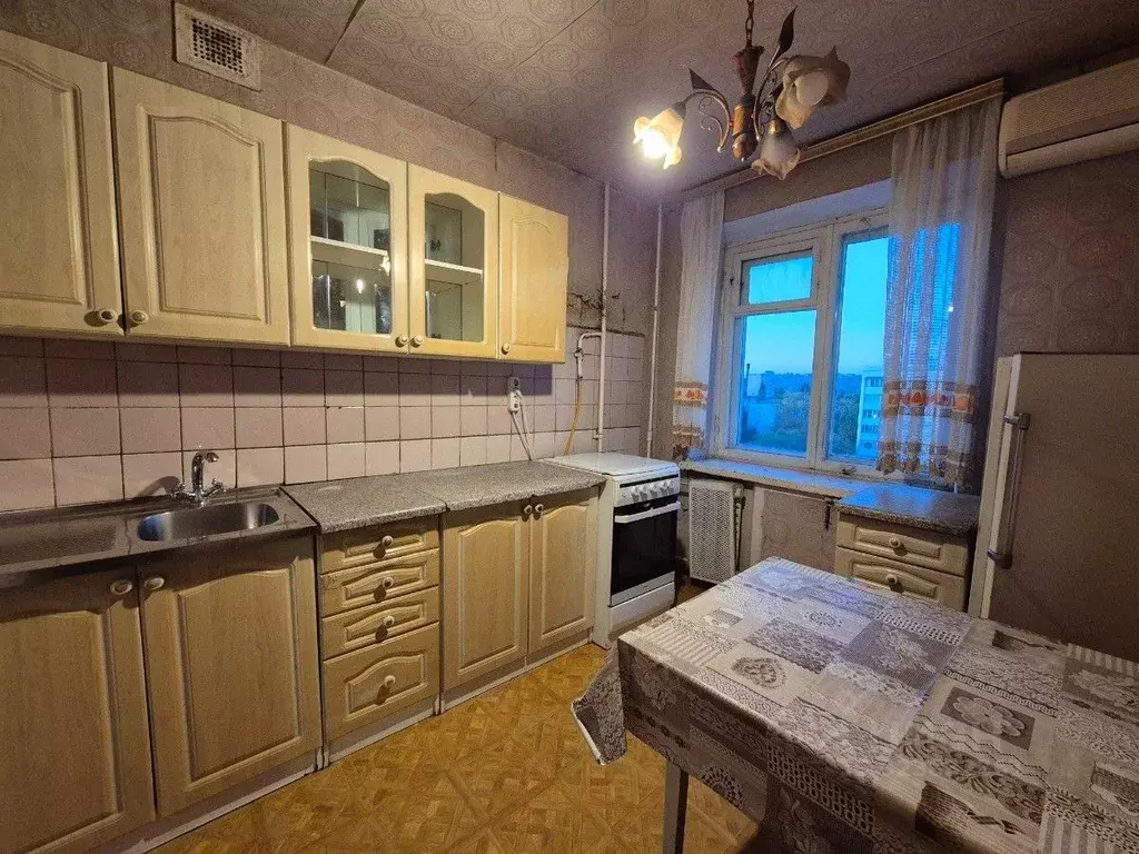 3-к кв. Волгоградская область, Волгоград просп. Металлургов, 30 (61.8 ... - Фото 1