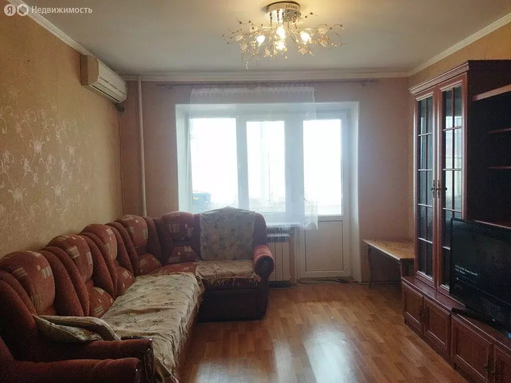 2-комнатная квартира: Батайск, улица Воровского, 21 (54 м) - Фото 0