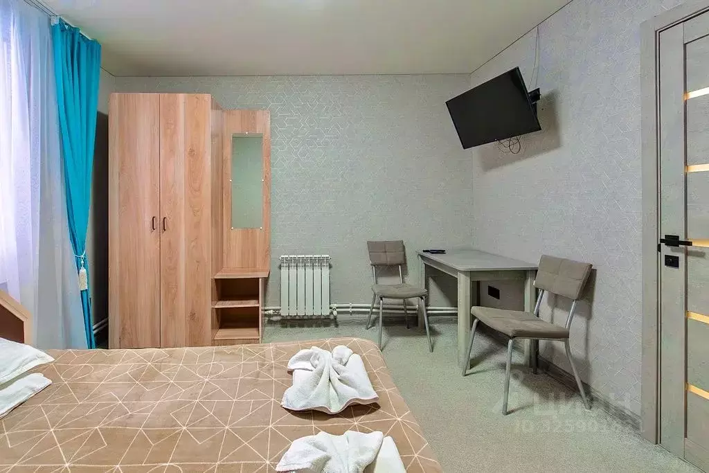 Комната Алтай, Майминский район, с. Манжерок Пионерская ул., 42 - Фото 2