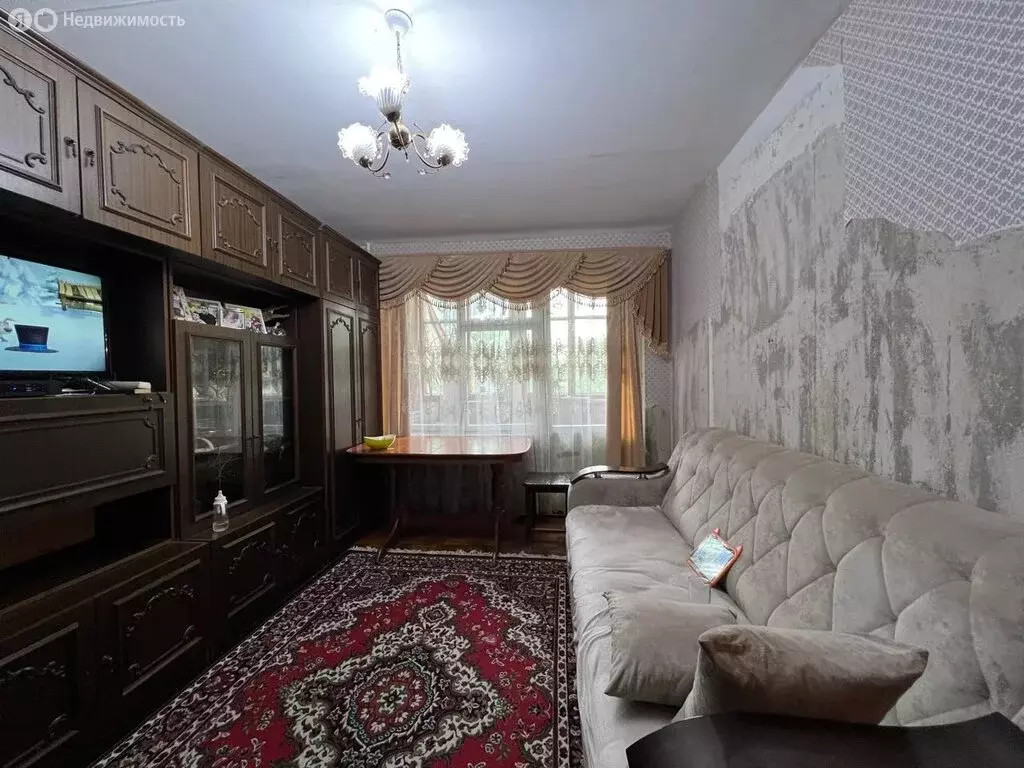 3-комнатная квартира: Кисловодск, улица Героев Медиков, 11 (66.9 м) - Фото 1