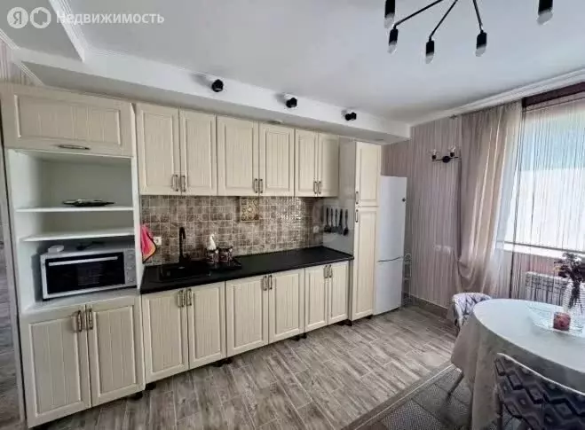 Дом в Трудовское сельское поселение, село Ана-Юрт, СПК Связист, Южная ... - Фото 1