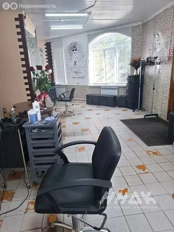 Помещение свободного назначения (118 м) - Фото 1