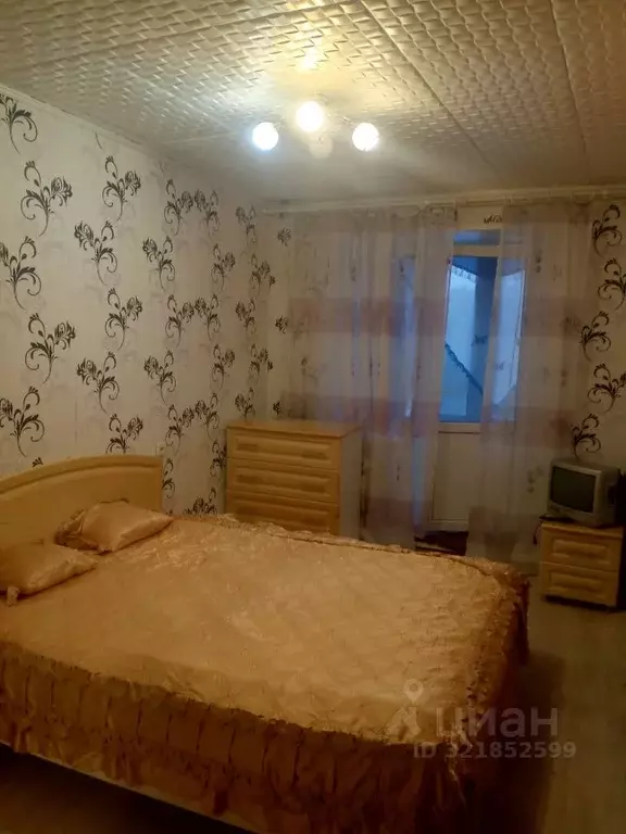 3-к кв. Ульяновская область, Ульяновск ул. Димитрова, 2 (60.9 м) - Фото 0