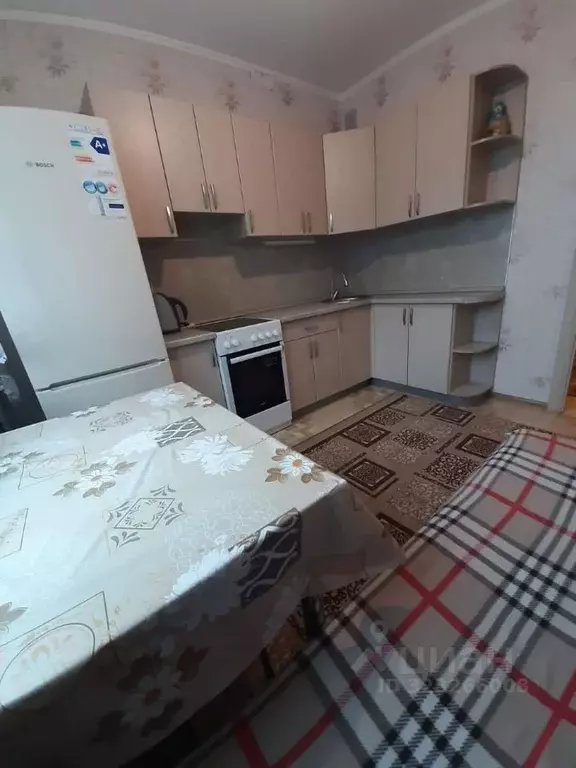 1-к кв. Курганская область, Курган Солнечный бул., 16А (40.0 м) - Фото 2