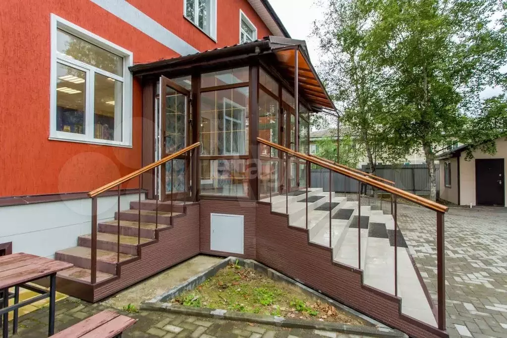 Продам помещение свободного назначения, 924 м - Фото 1