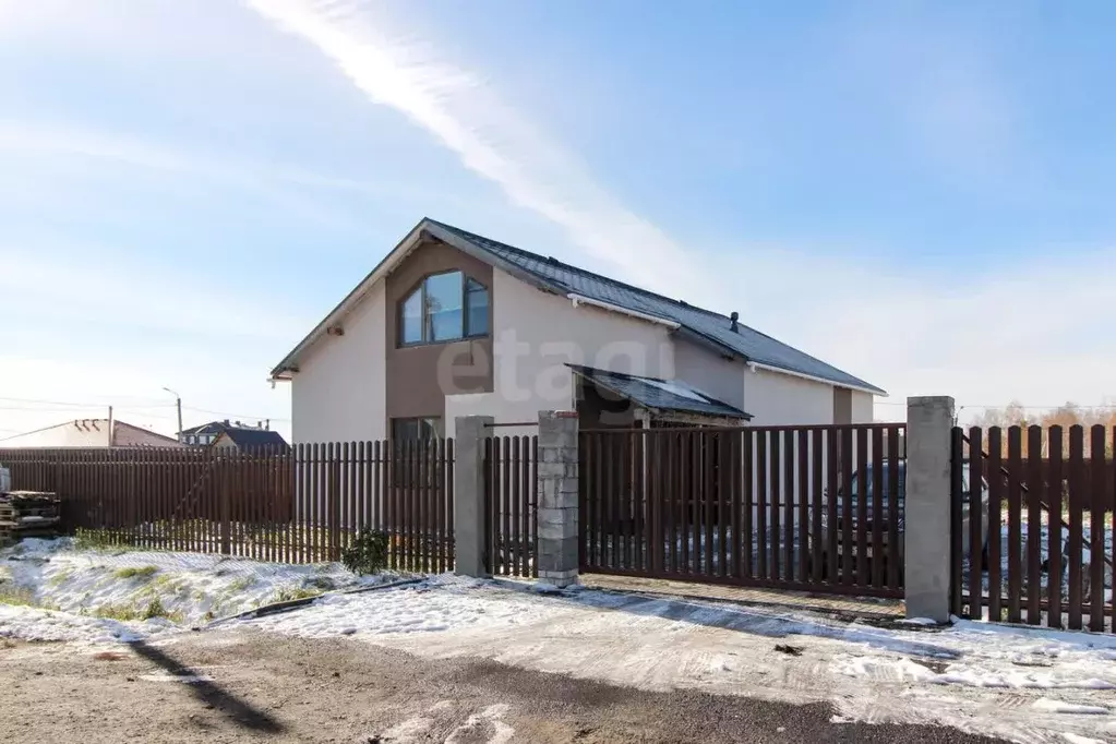 Дом в Тюменская область, Тюменский муниципальный округ, с. Луговое ул. ... - Фото 1