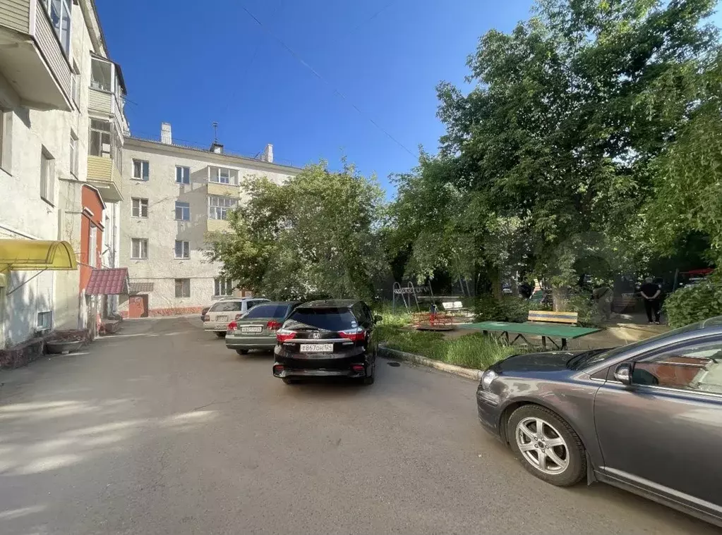 2-к. квартира, 64 м, 2/4 эт. - Фото 1