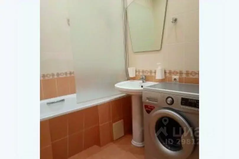 Дом в Краснодарский край, Ейск ул. Щорса, 12 (100 м) - Фото 1