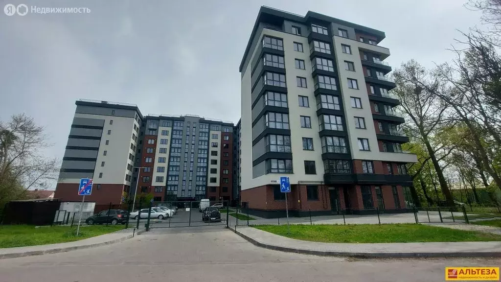 3-комнатная квартира: Калининград, Советский проспект, 238А (112 м) - Фото 0