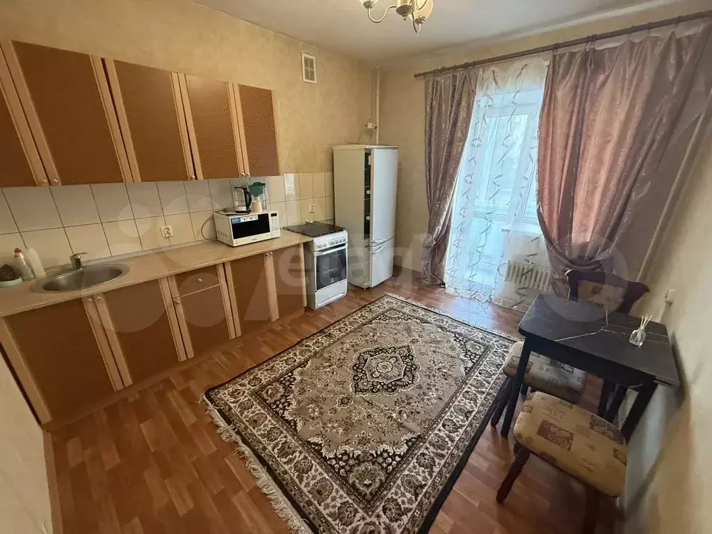 1-к. квартира, 52 м, 2/10 эт. - Фото 0